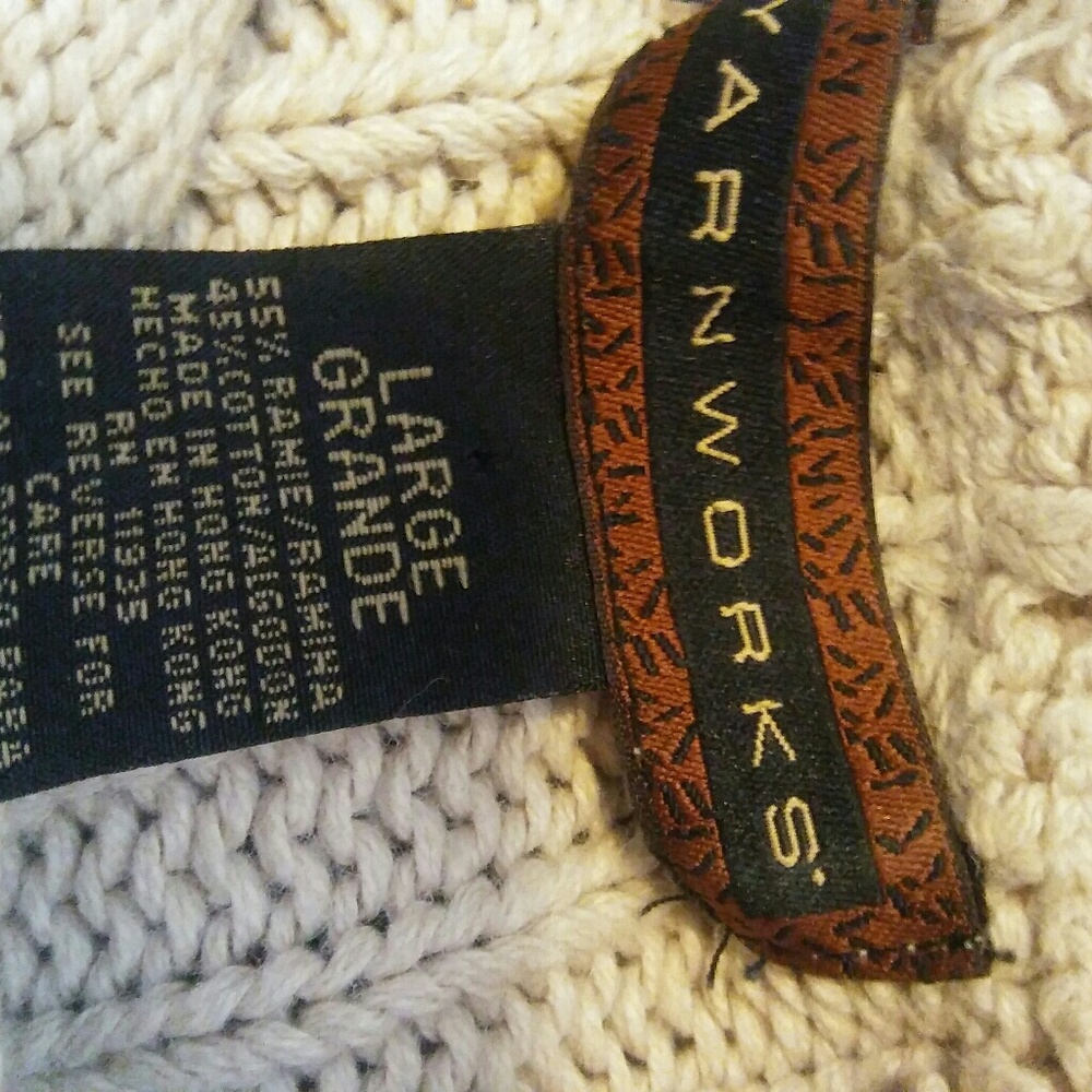 Sweater - Picture 4 of 4